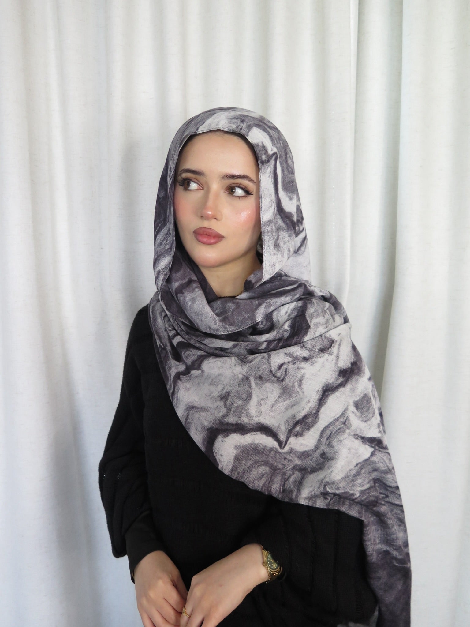 Modal shade "Marble"