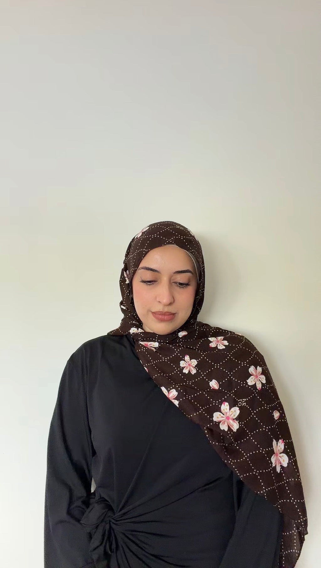 Modal shade “Chocolate Blossom”