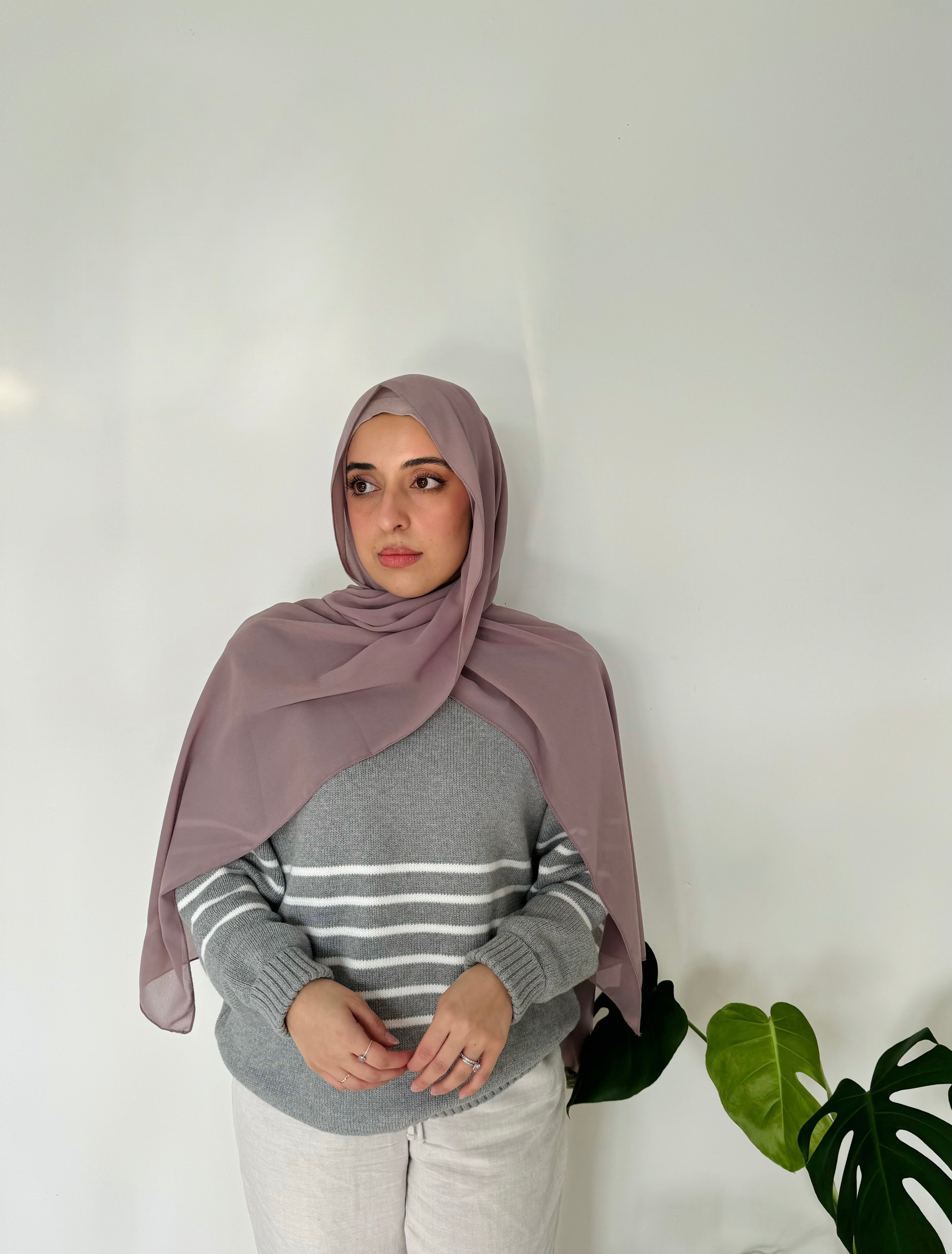 Georgette shade "Acai"