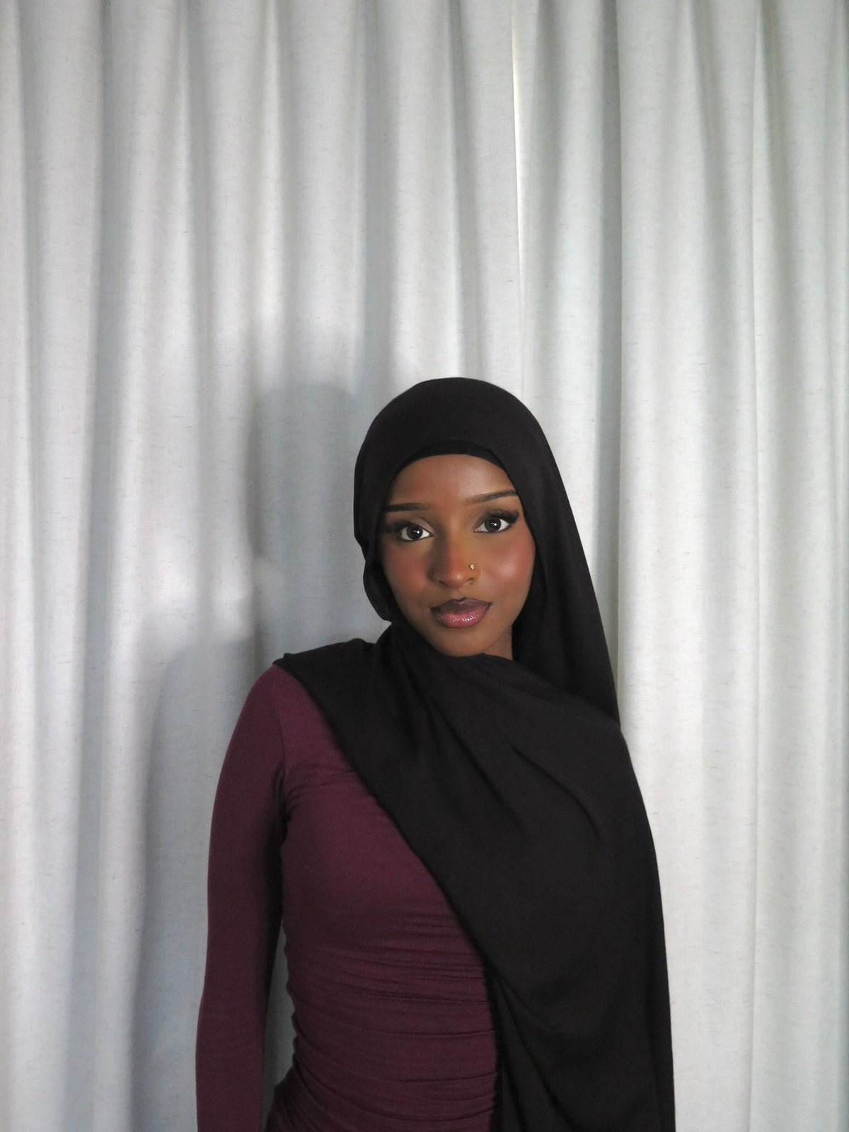 Modal shade "Black"