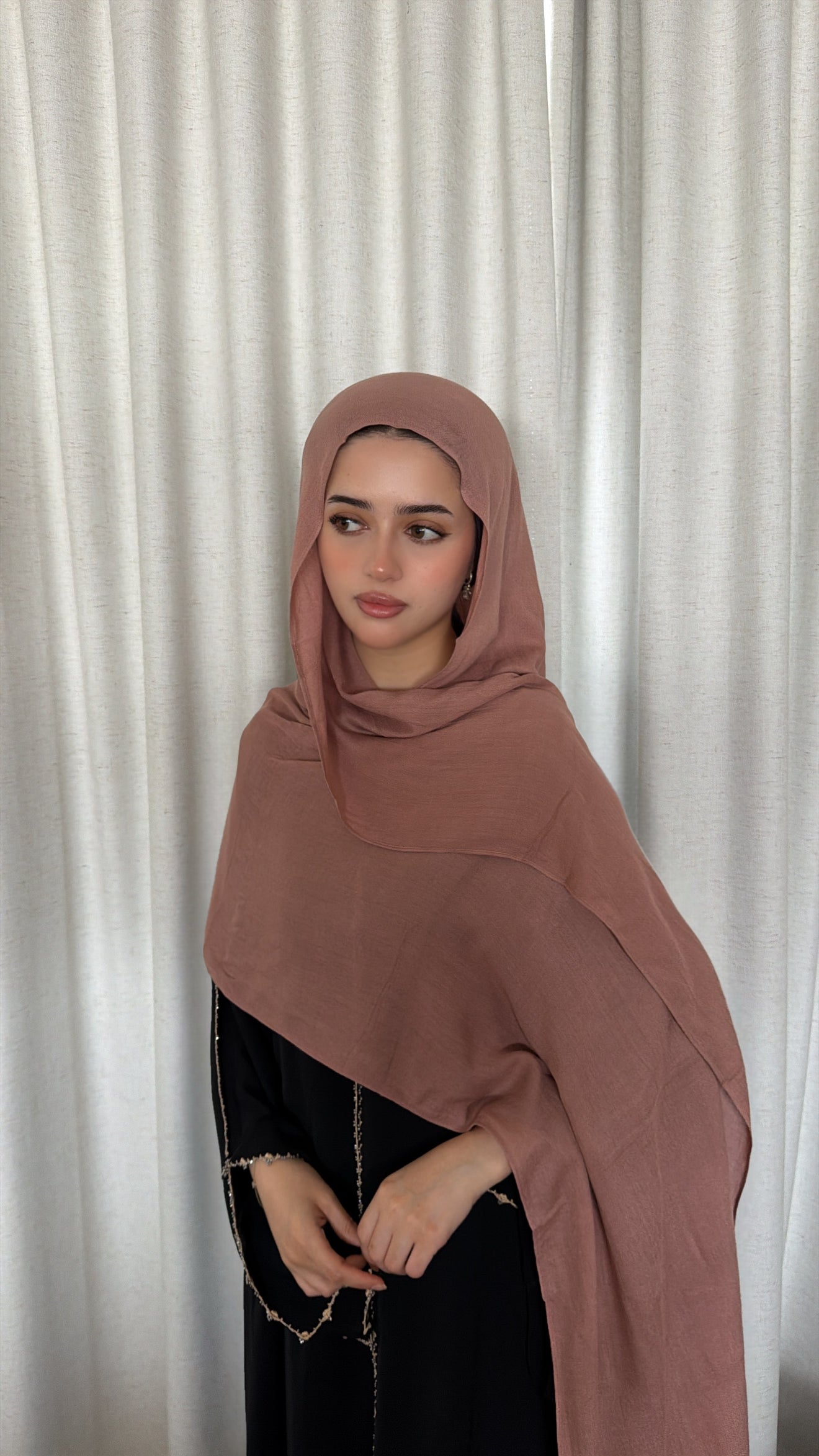 Modal shade “Terracotta”