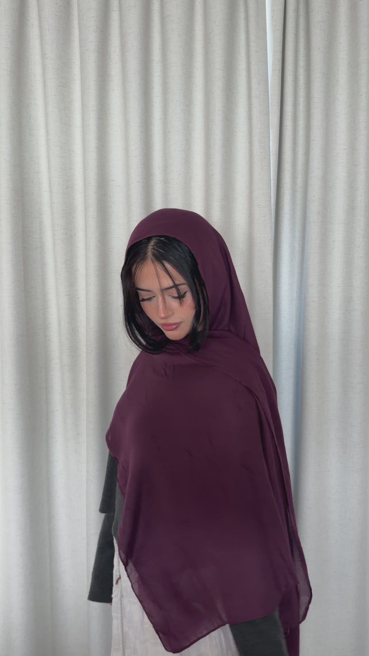 Modal shade "Mulberry"